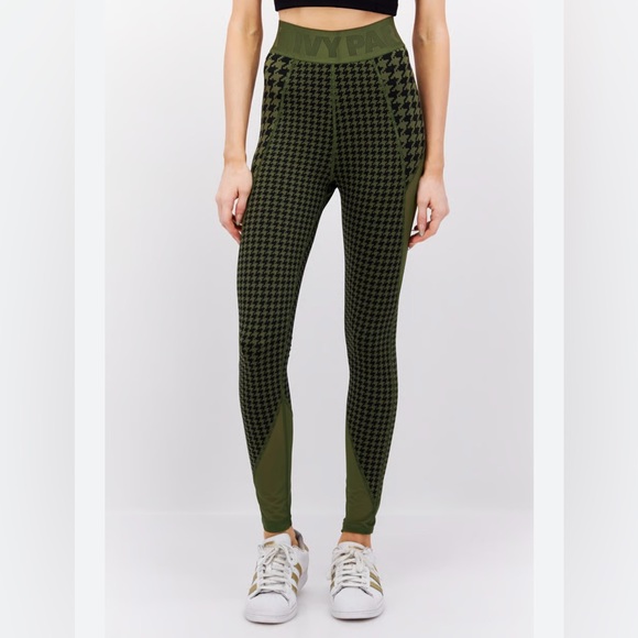 IVY PARK Pants - Adidas x Ivy Park Houndstooth Print Leggings